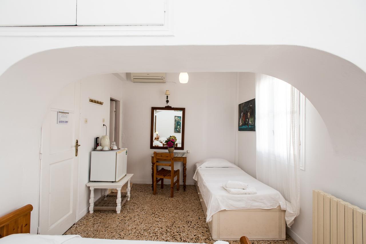 Hotel Delphines Mykonos Town Exterior foto